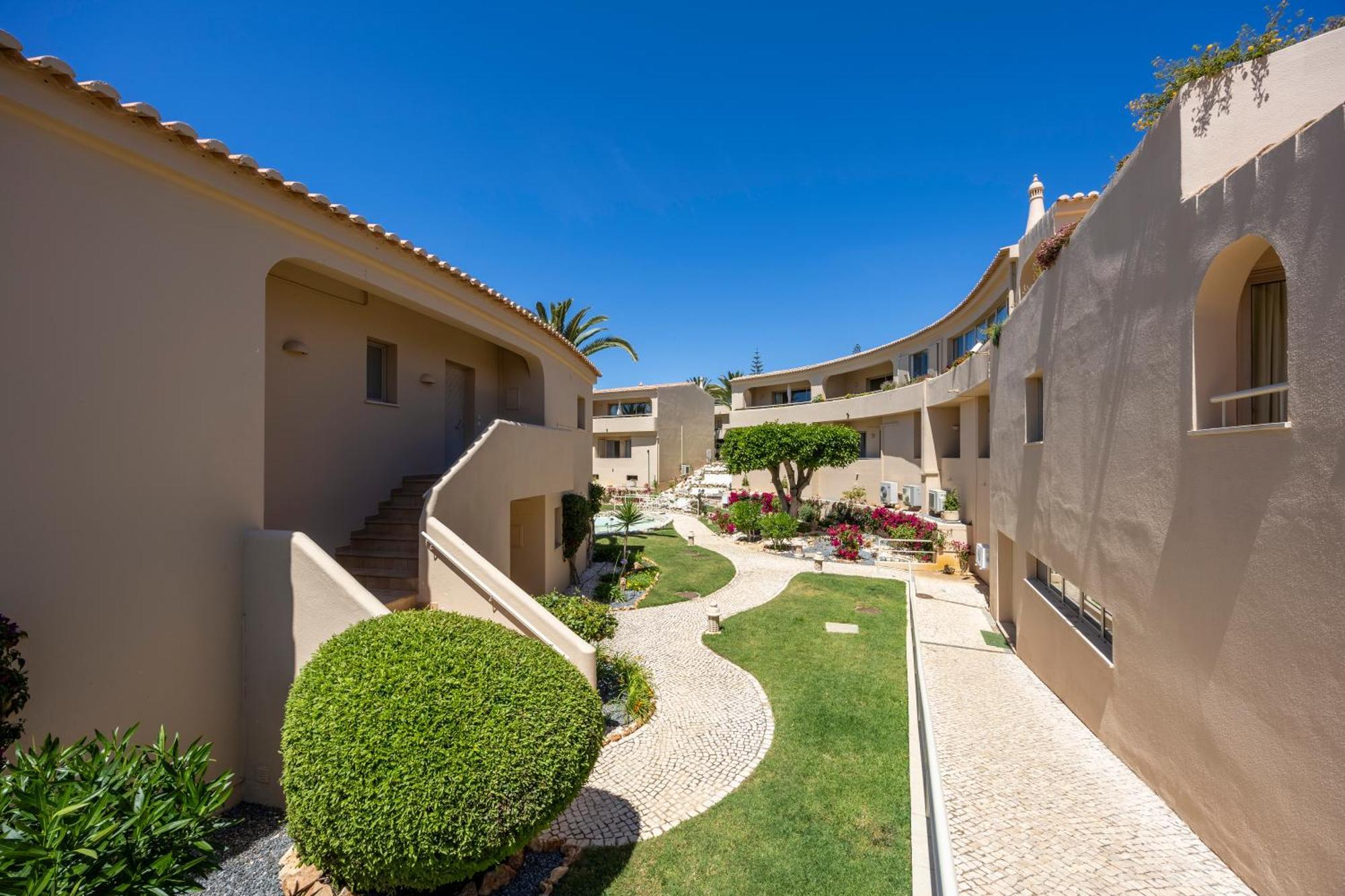 Vila Palmeira Beach Resort 라고스 외부 사진